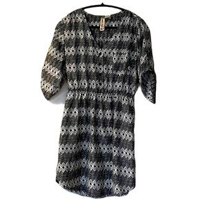 Mama Chica 3/4 Sleeve Black & White Dress